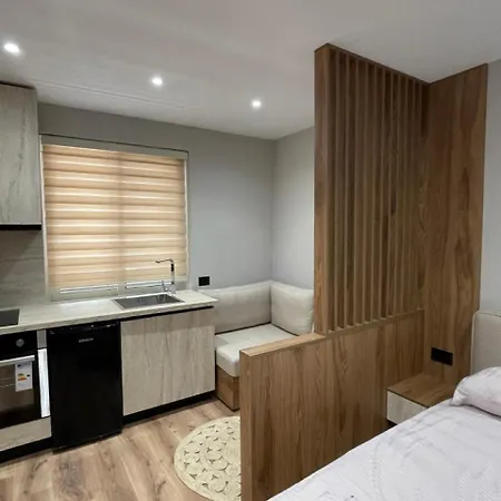 By Foot - Charm Appartement *
